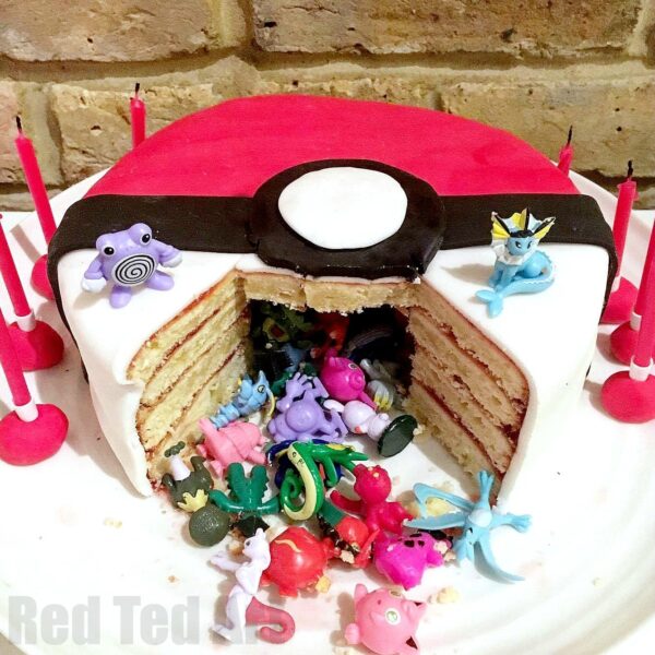 Pokemon Birthday Cakes 34